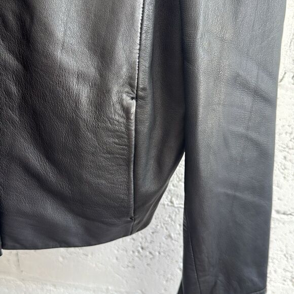 Women's Black Leather Jacket MANGO Size Medium - Excellent Condition - Fitted - Picture 4 of 6